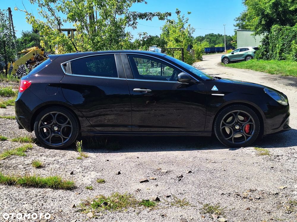 Alfa Romeo Giulietta 1.8 TBi 16V TCT Quadrifoglio Verde - 23