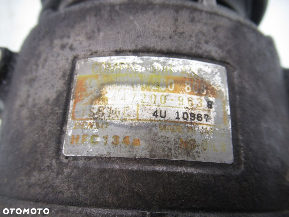 KOMPRESOR KLIMATYZACJI VW PASSAT B5 1.6 8D0260808 4472009638 - 3