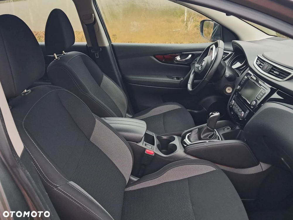 Nissan Qashqai 1.3 DIG-T DCT TEKNA+ - 8