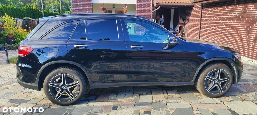 Mercedes-Benz GLC 300 4Matic 9G-TRONIC Edition AMG Line - 4