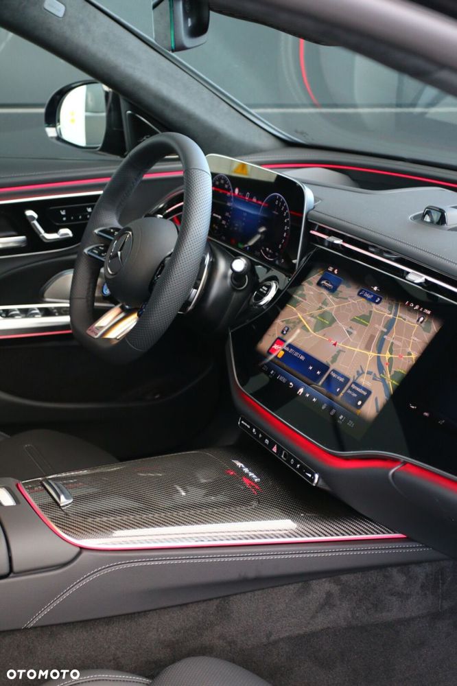 Mercedes-Benz Klasa E - 32