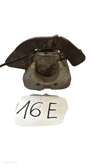 Zacisk hamulcowy przedni prawy – Honda TRX 420 / TRX 500 – Używany - 2