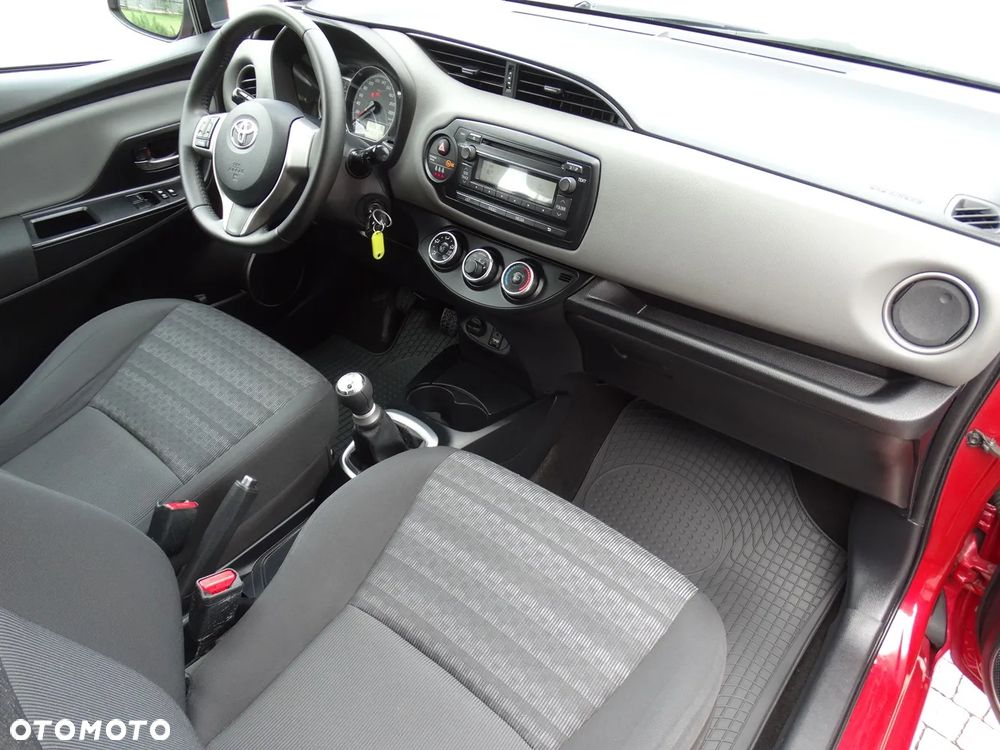 Toyota Yaris 1.0 Life EU6 - 21