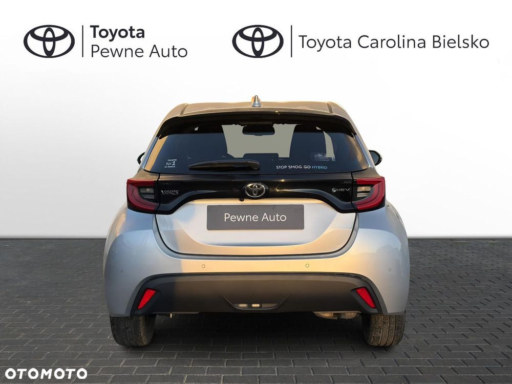 Toyota Yaris - 4