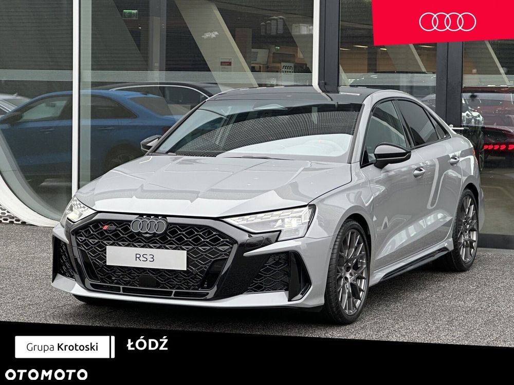Audi RS3 Limousine - 2