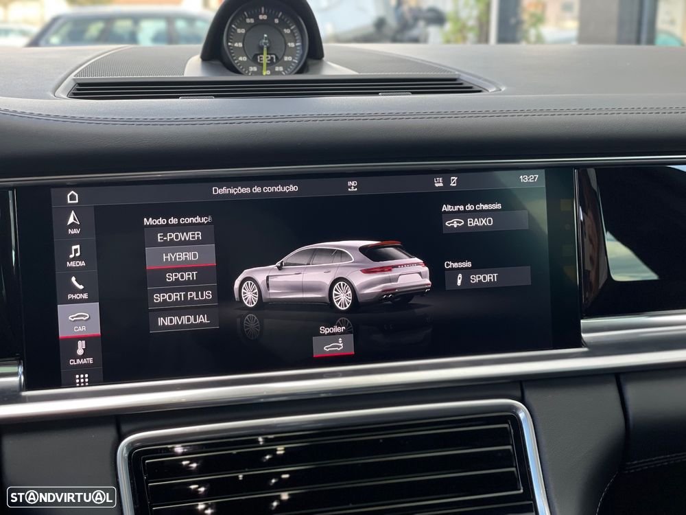 Porsche Panamera Sport Turismo 4 E-Hybrid Platinum Edition - 32