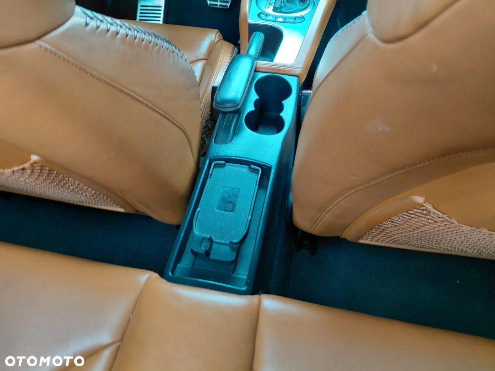 Audi TT S Coupé - 29