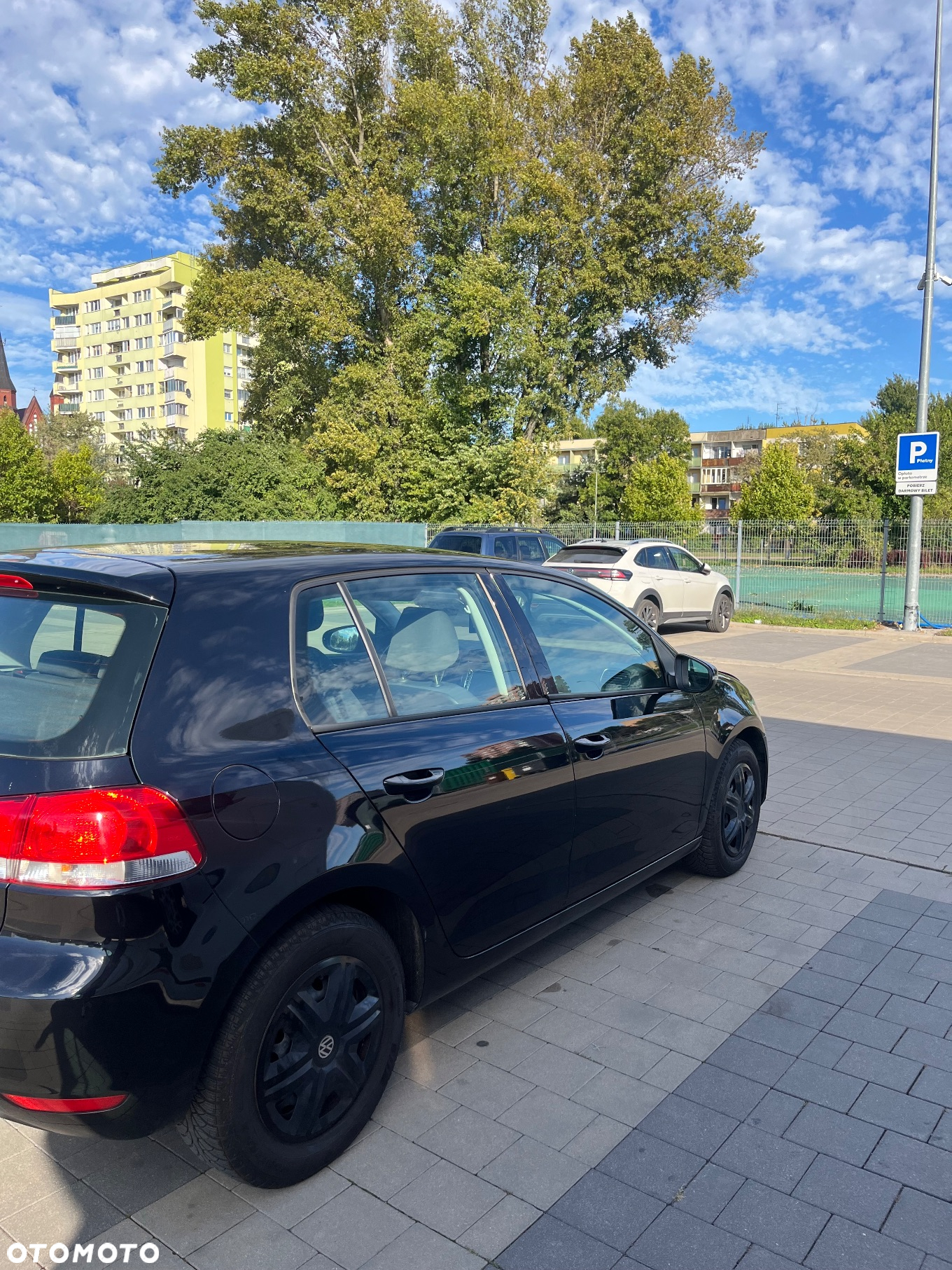 Volkswagen Golf VI 1.6 Trendline DSG - 5
