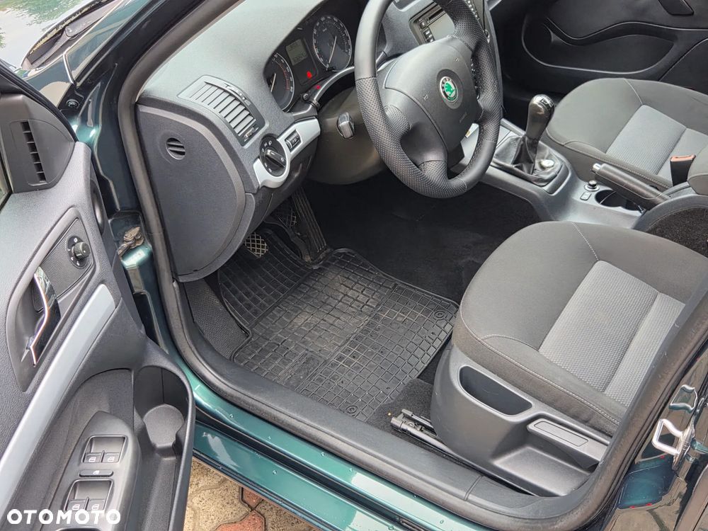 Skoda Octavia - 9