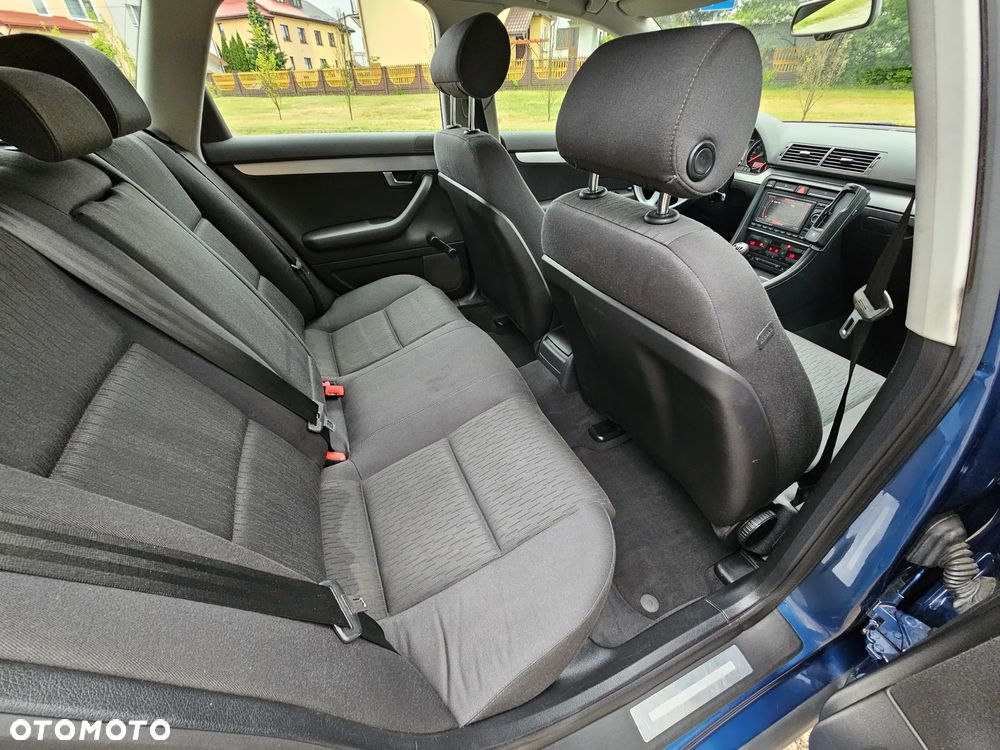 Audi A4 Avant - 14