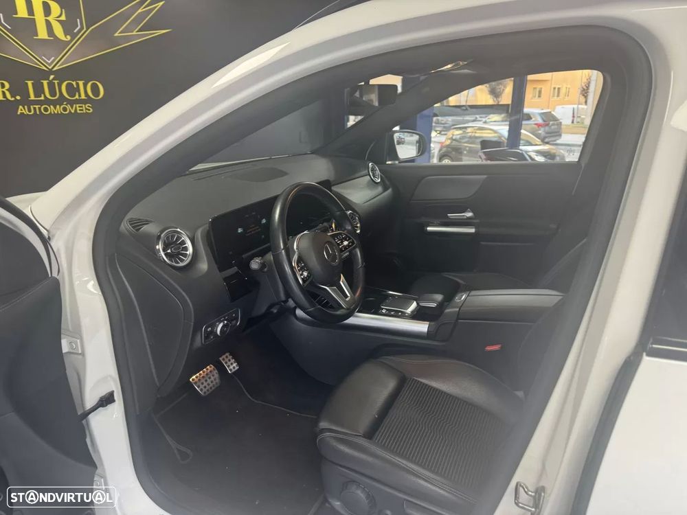 Mercedes-Benz GLA 200 d AMG Line - 22