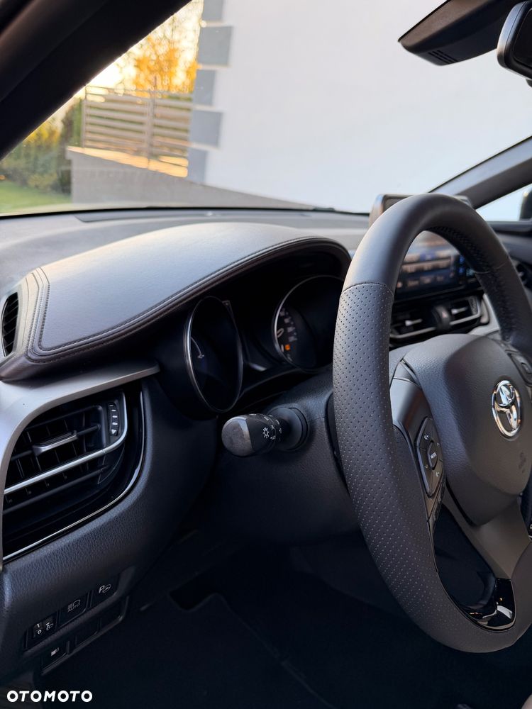 Toyota C-HR - 35