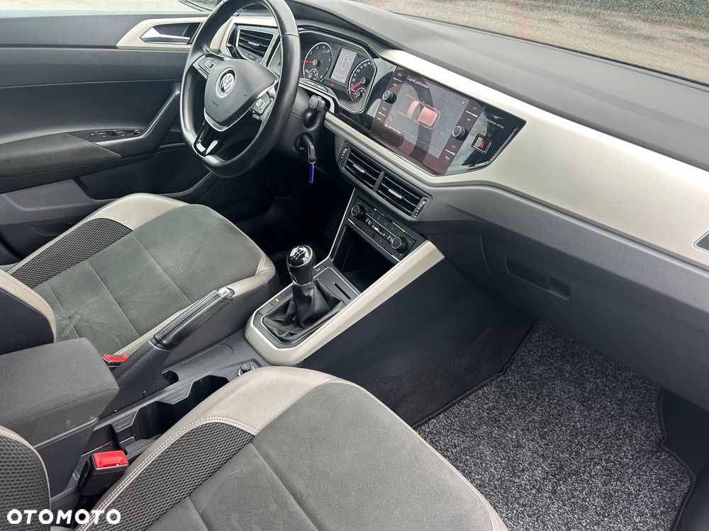 Volkswagen Polo 1.0 TSI OPF Style - 24