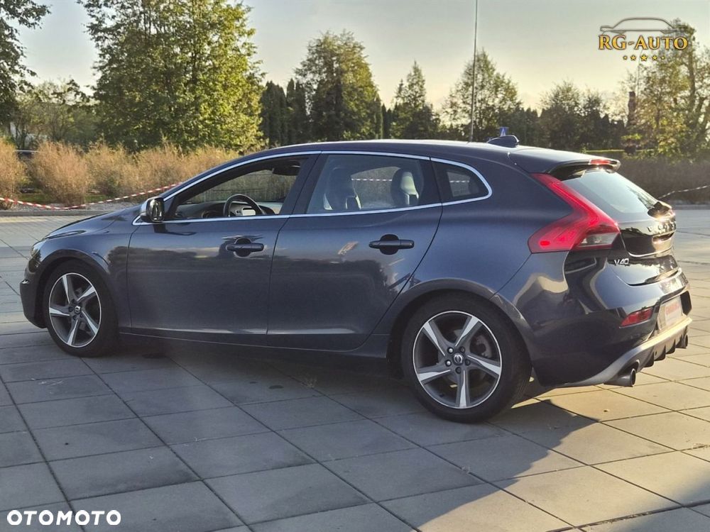 Volvo V40 - 11