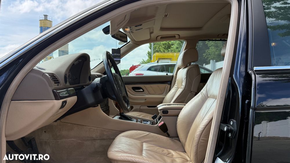 BMW Seria 7 - 16