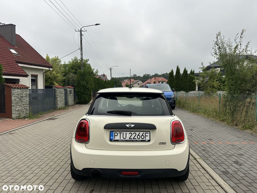 MINI ONE - 4
