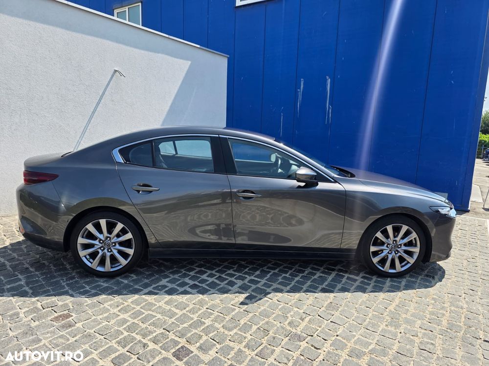 Mazda 3 G122 MHEV Plus - 3