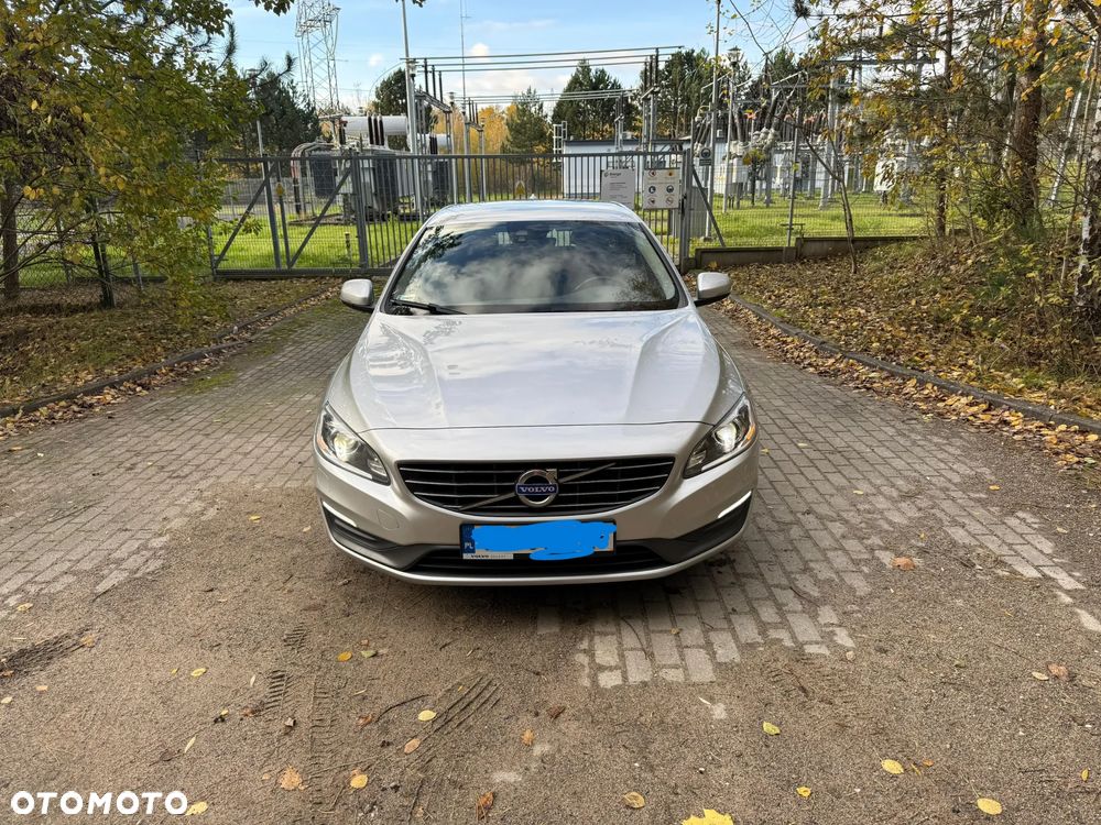 Volvo V60 D4 Drive-E Kinetic - 2
