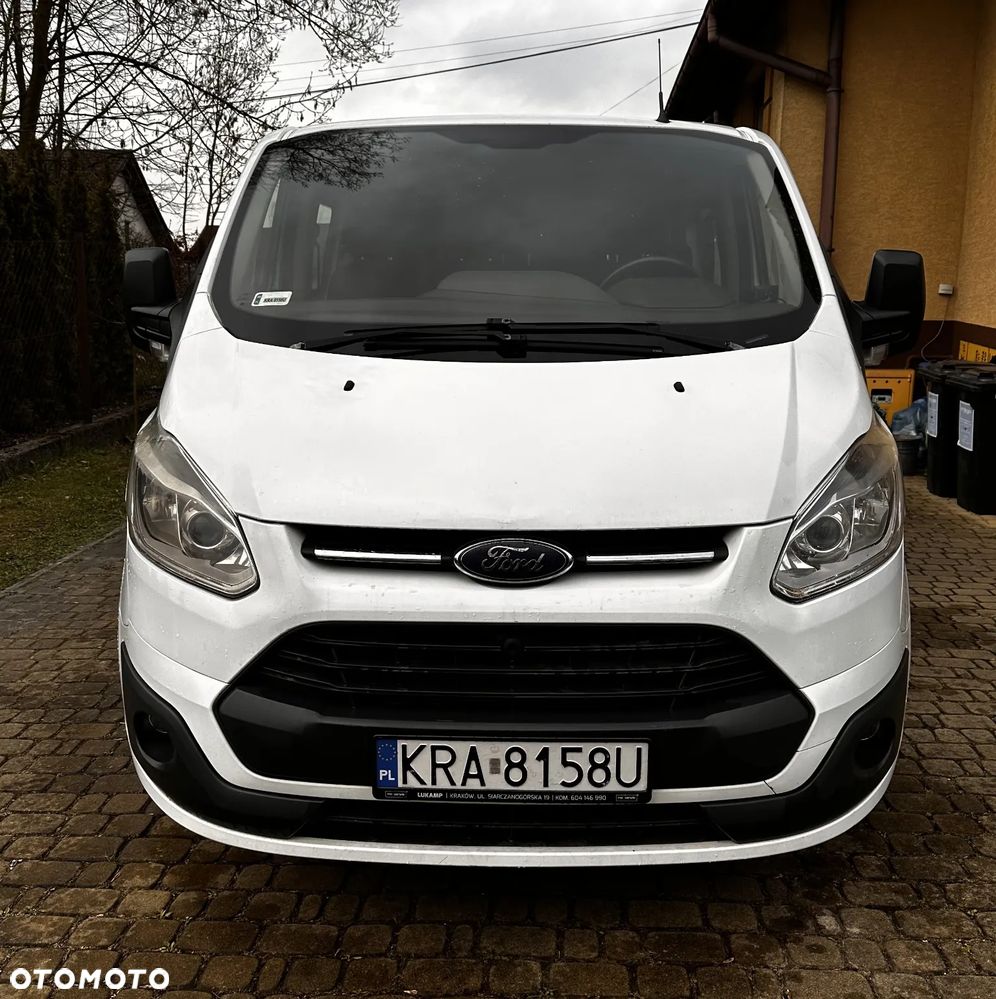 Ford TRANSIT CUSTOM - 3