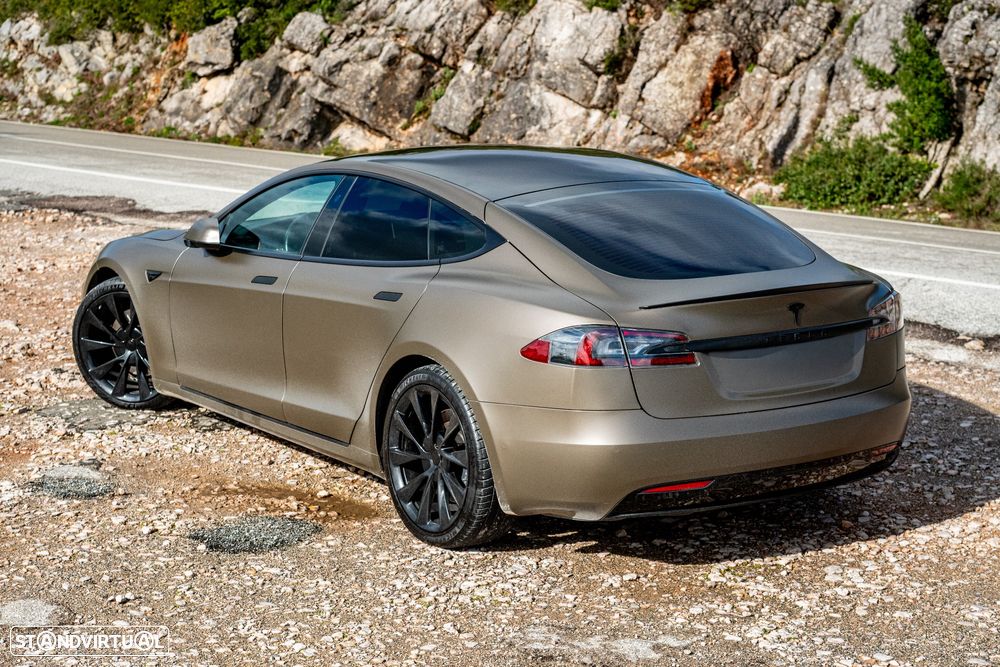 Tesla Model S Long Range - 19
