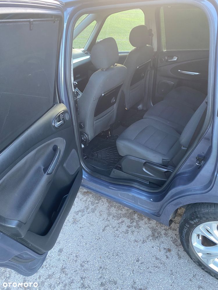 Ford Galaxy 2.0 TDCi Titanium - 19