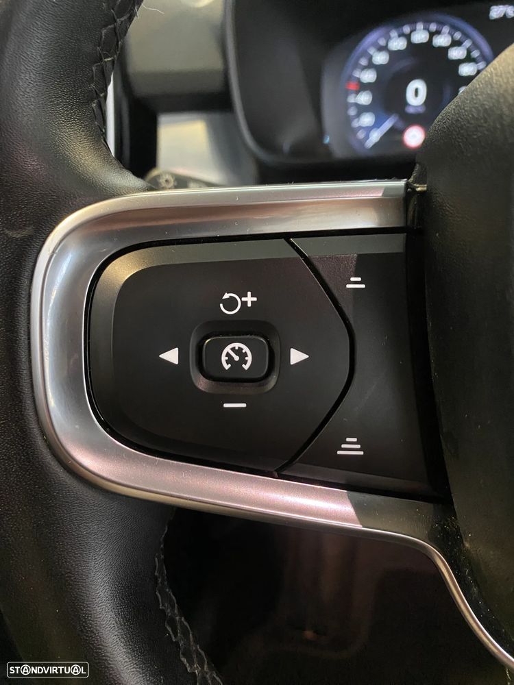 Volvo XC 40 1.5 T4 PHEV Inscription Expression - 32
