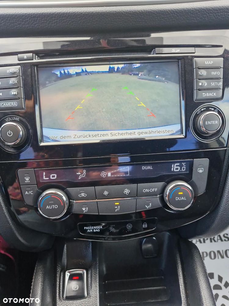 Nissan Qashqai 1.5 dCi Tekna EU6 - 16