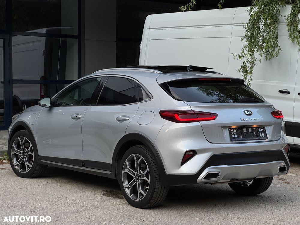 Kia XCeed - 6
