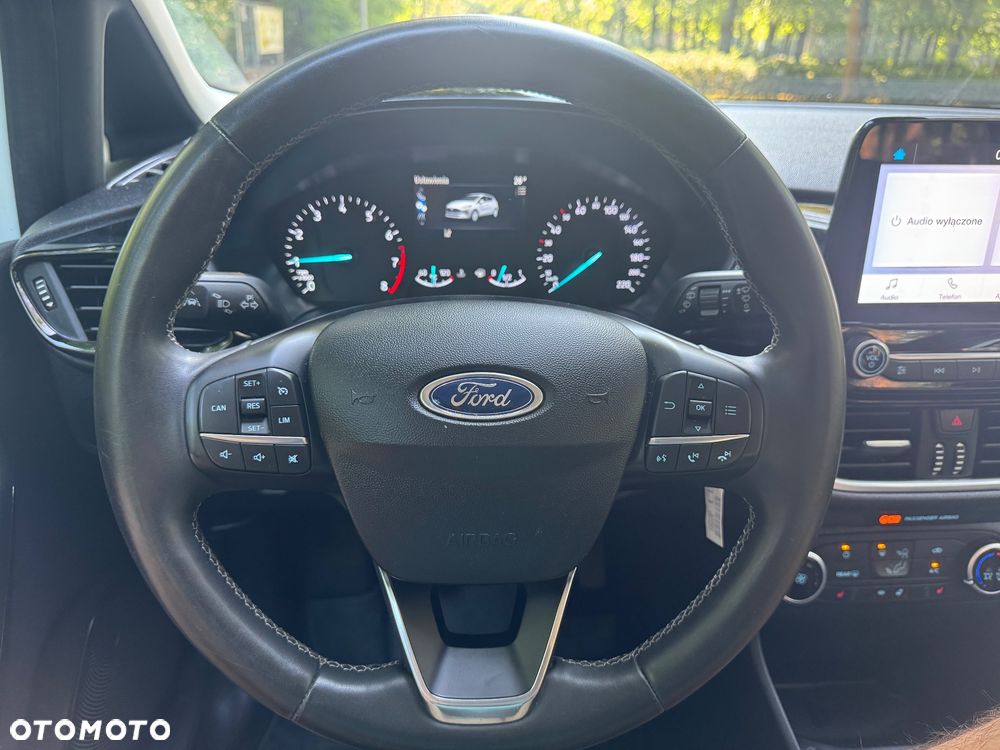 Ford Fiesta 1.1 Titanium ASS - 23