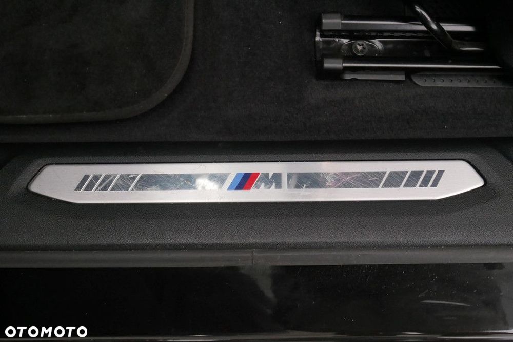 BMW Seria 1 - 30