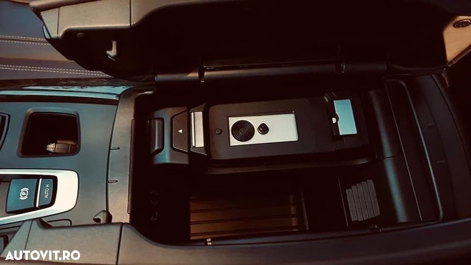 BMW X5 xDrive40d - 17