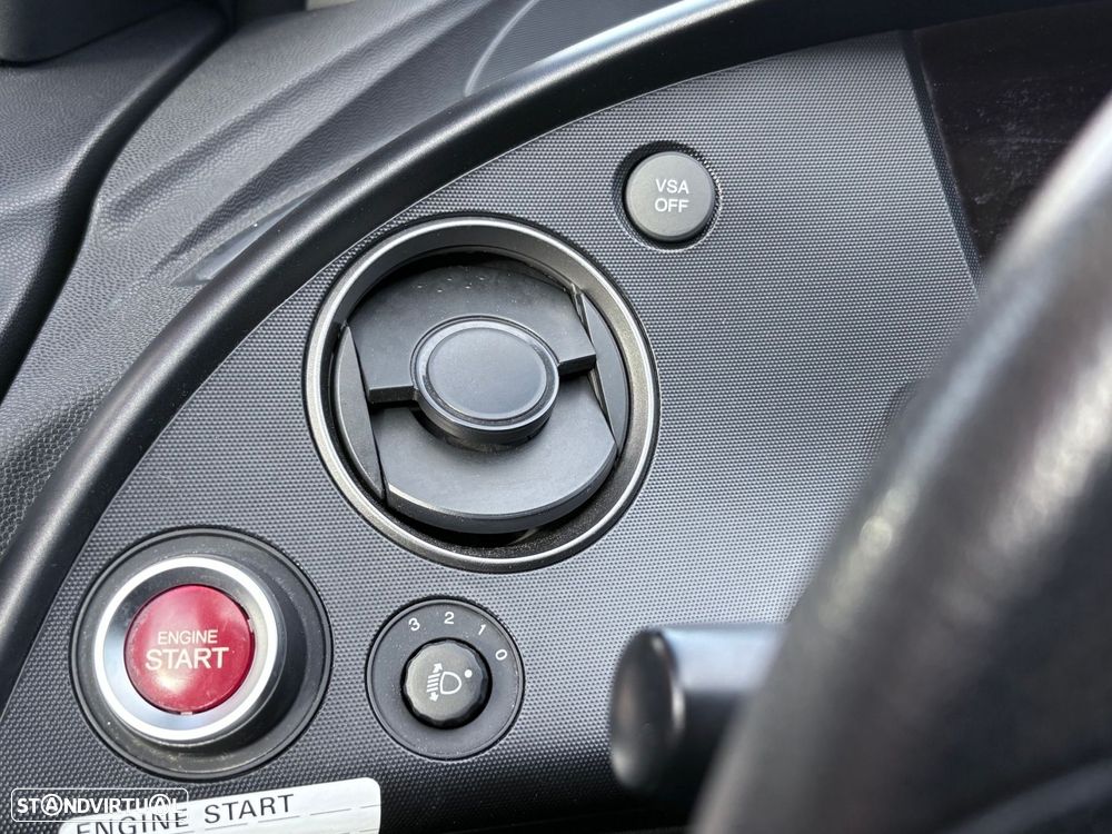 Honda Civic 1.4 i-VTEC Sport - 39