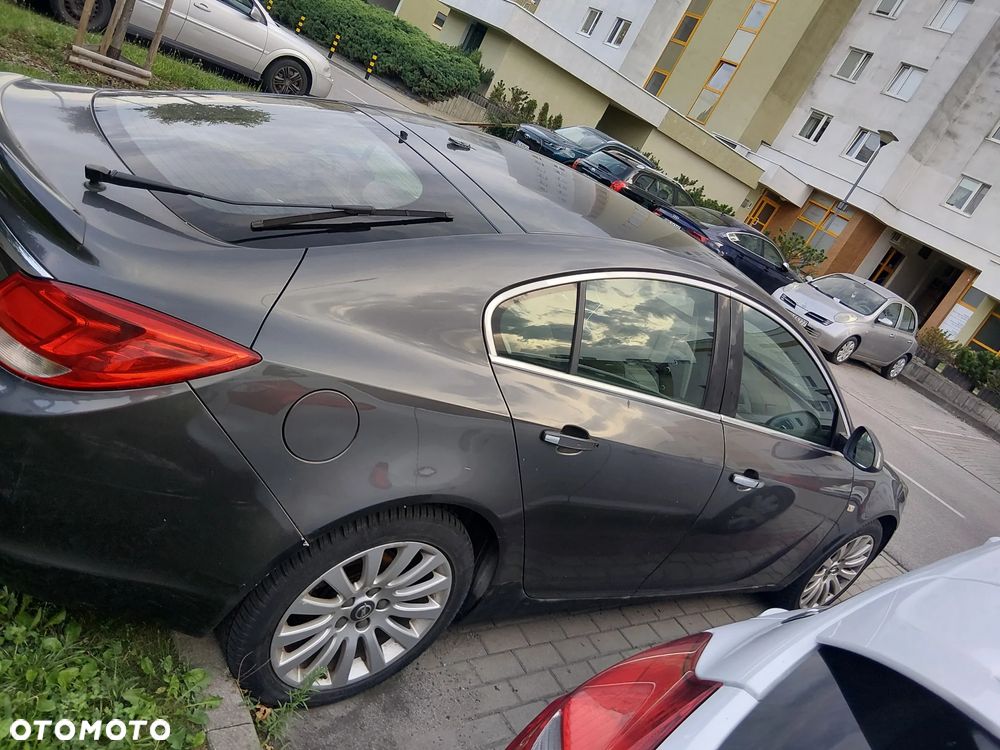 Opel Insignia 2.0 CDTI Cosmo S&S - 2