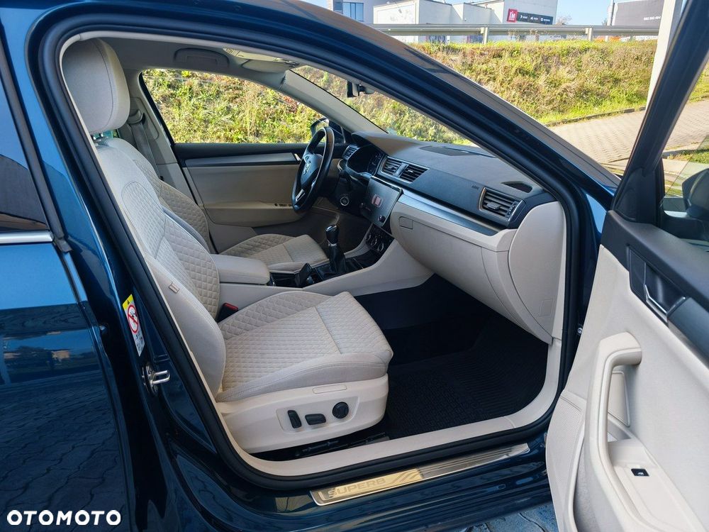 Skoda Superb 2.0 TDI Style - 18