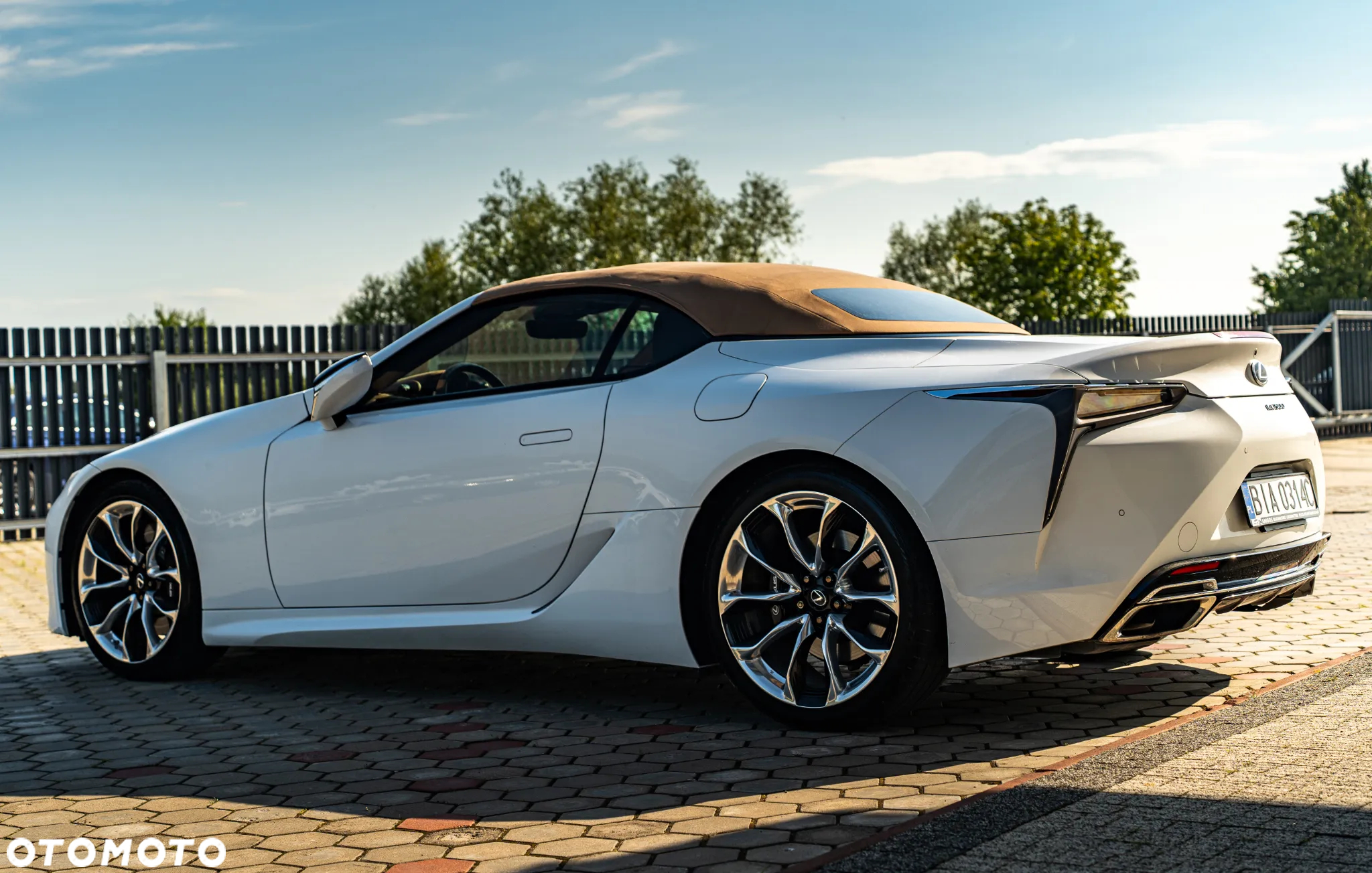 Lexus LC 500 Superturismo - 36