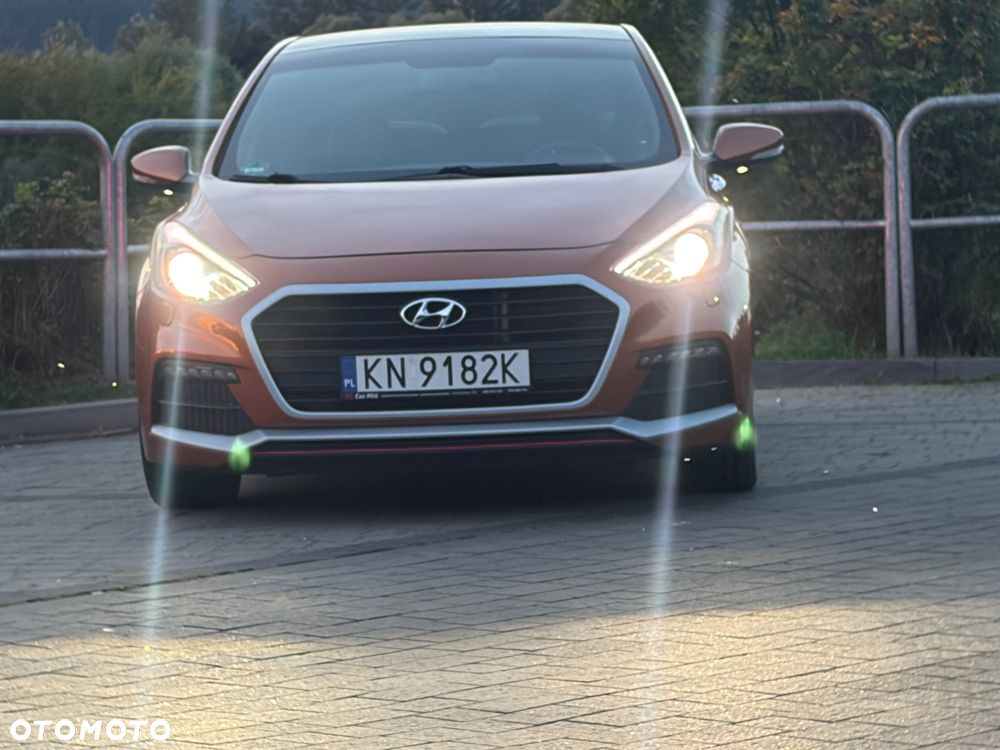 Hyundai i30 1.6 GDI Turbo Luxury - 20