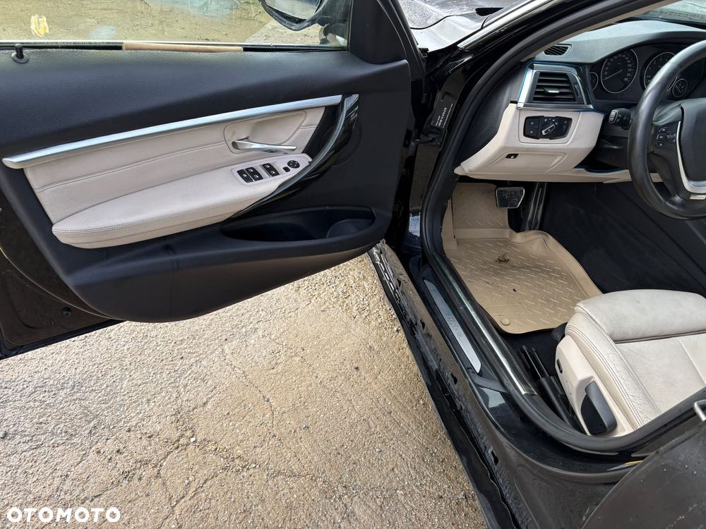 BMW Seria 3 330e iPerformance Sport Line - 15