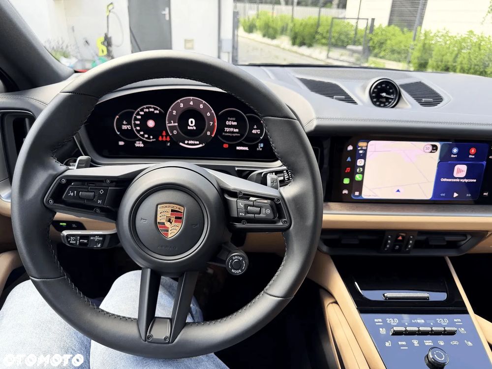 Porsche Cayenne Standard - 11
