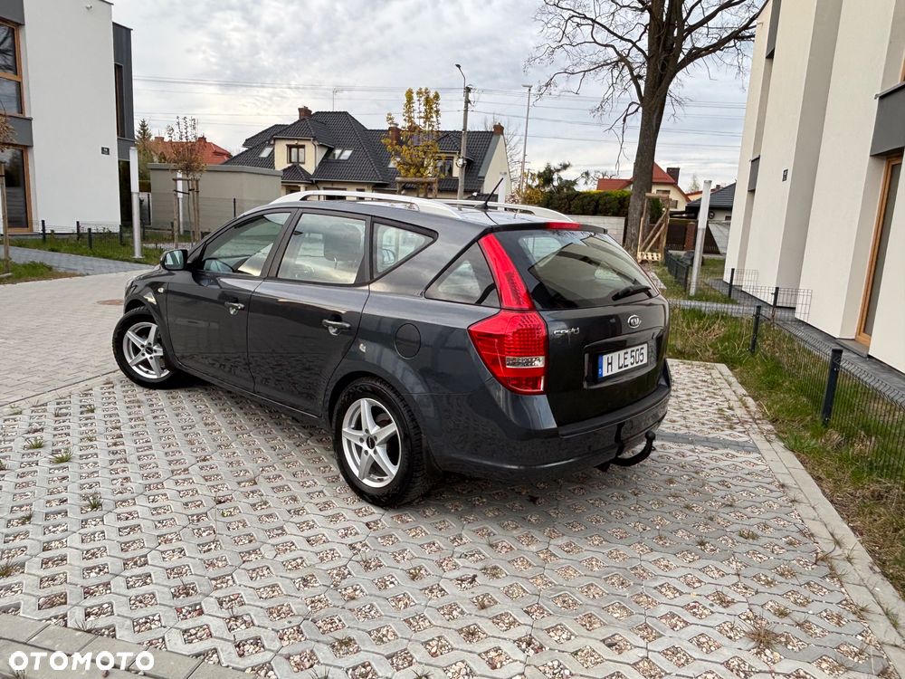 Kia Ceed 1.4 CVVT Spirit - 16