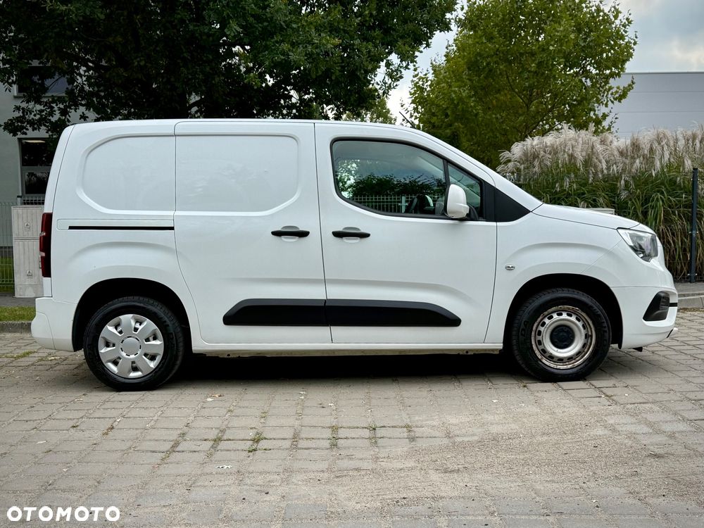 Opel Combo - 9