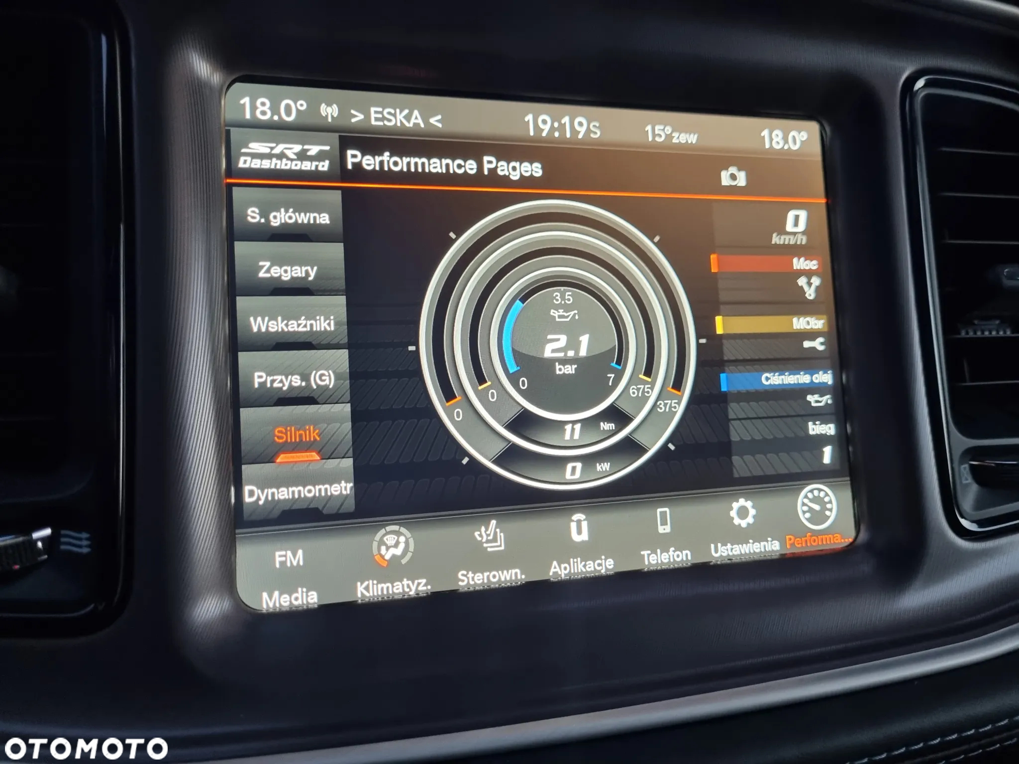 Dodge Challenger 6.4 Scat Pack - 31