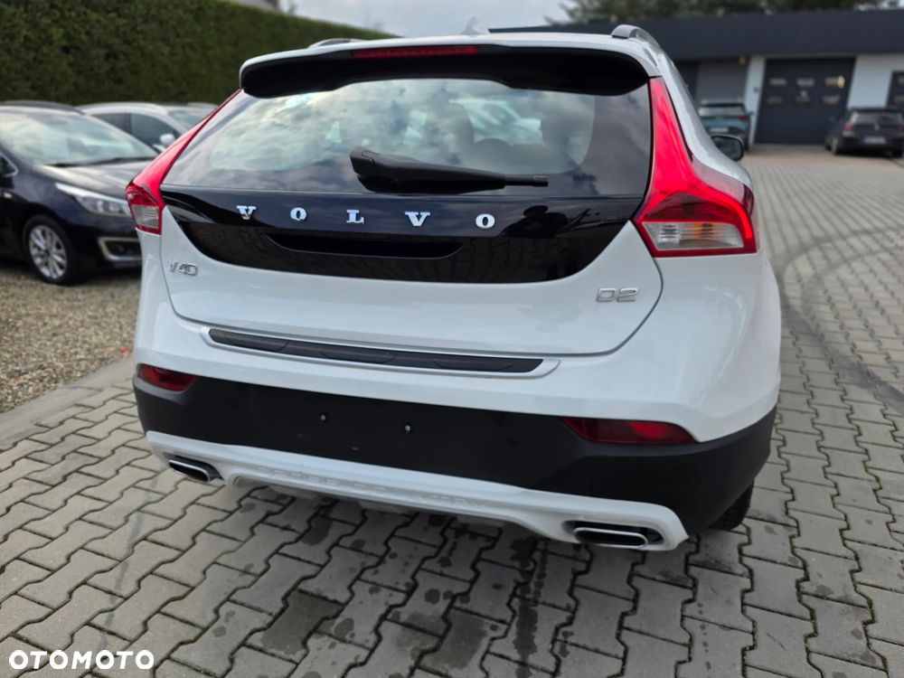 Volvo V40 D2 Drive-E Summum - 13