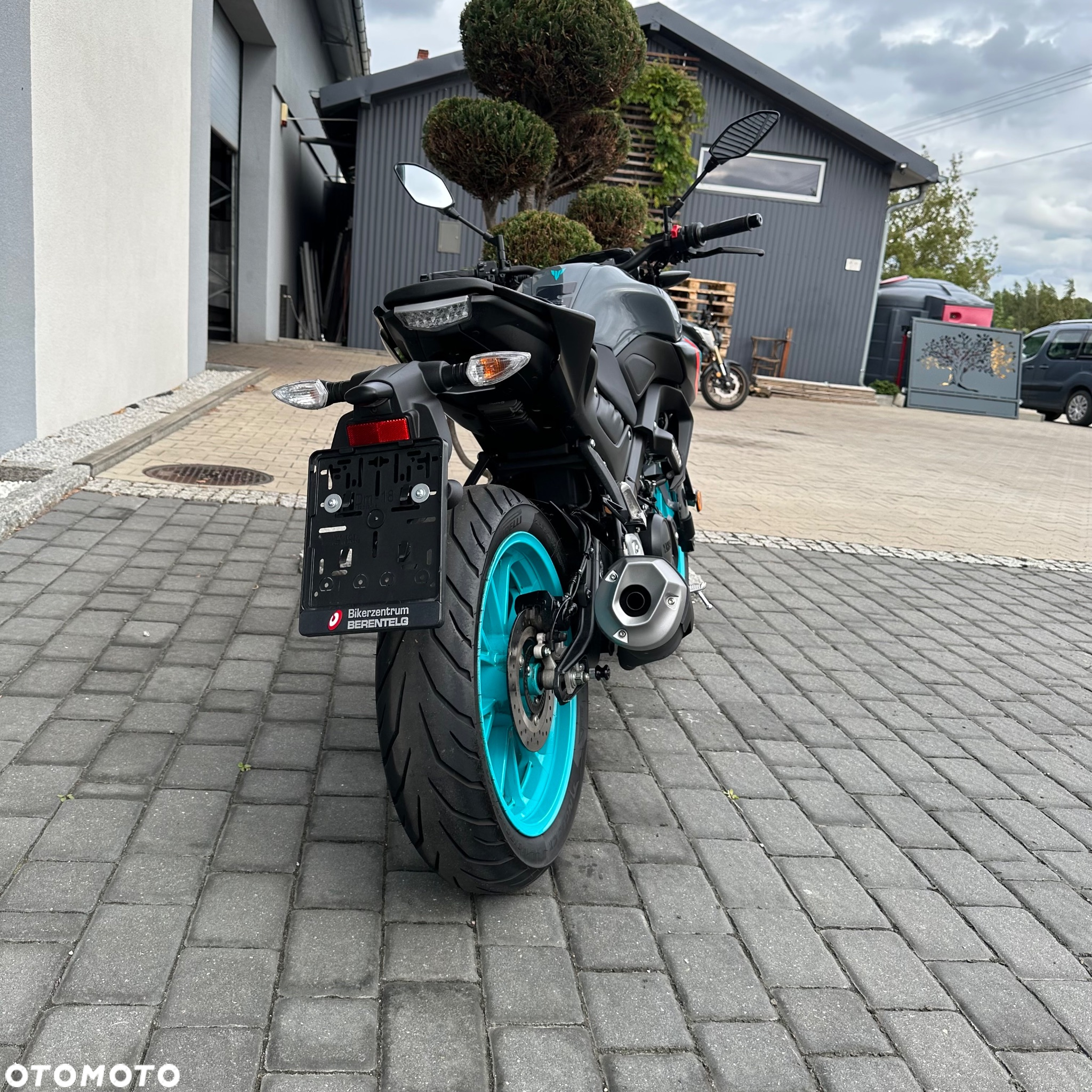 Yamaha MT - 4