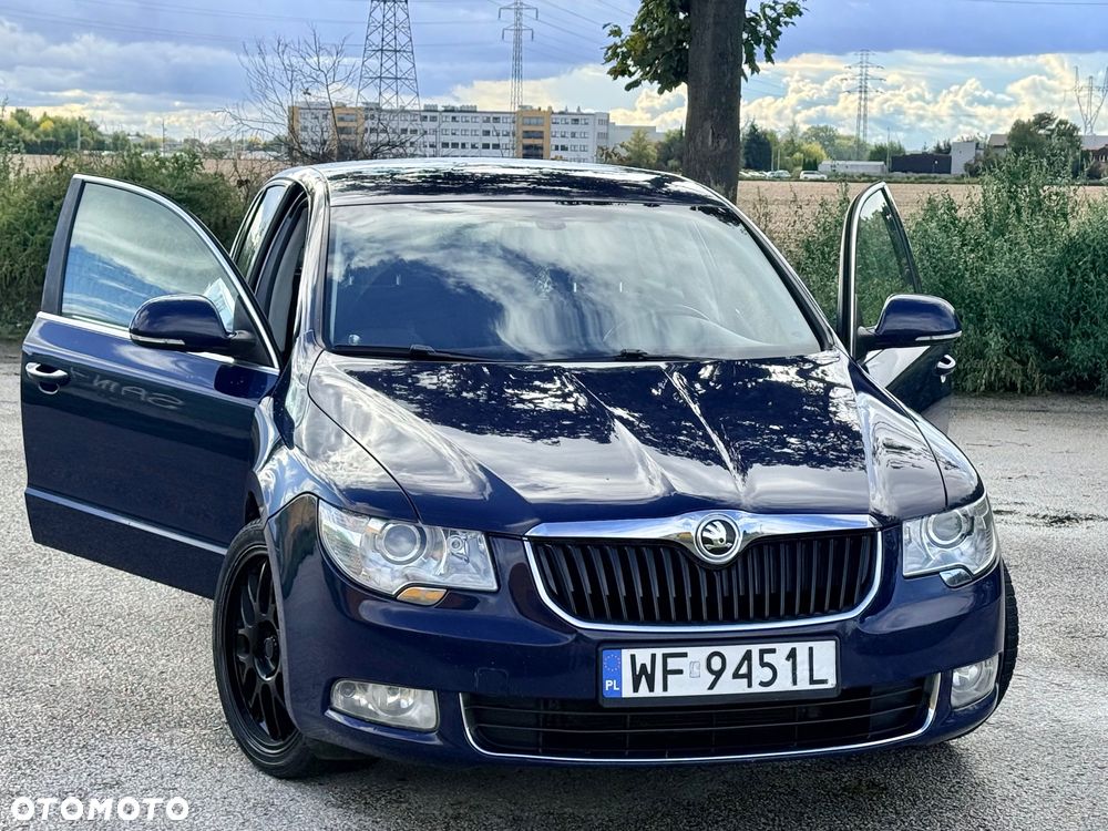 Skoda Superb 2.0 TDI Ambition - 4