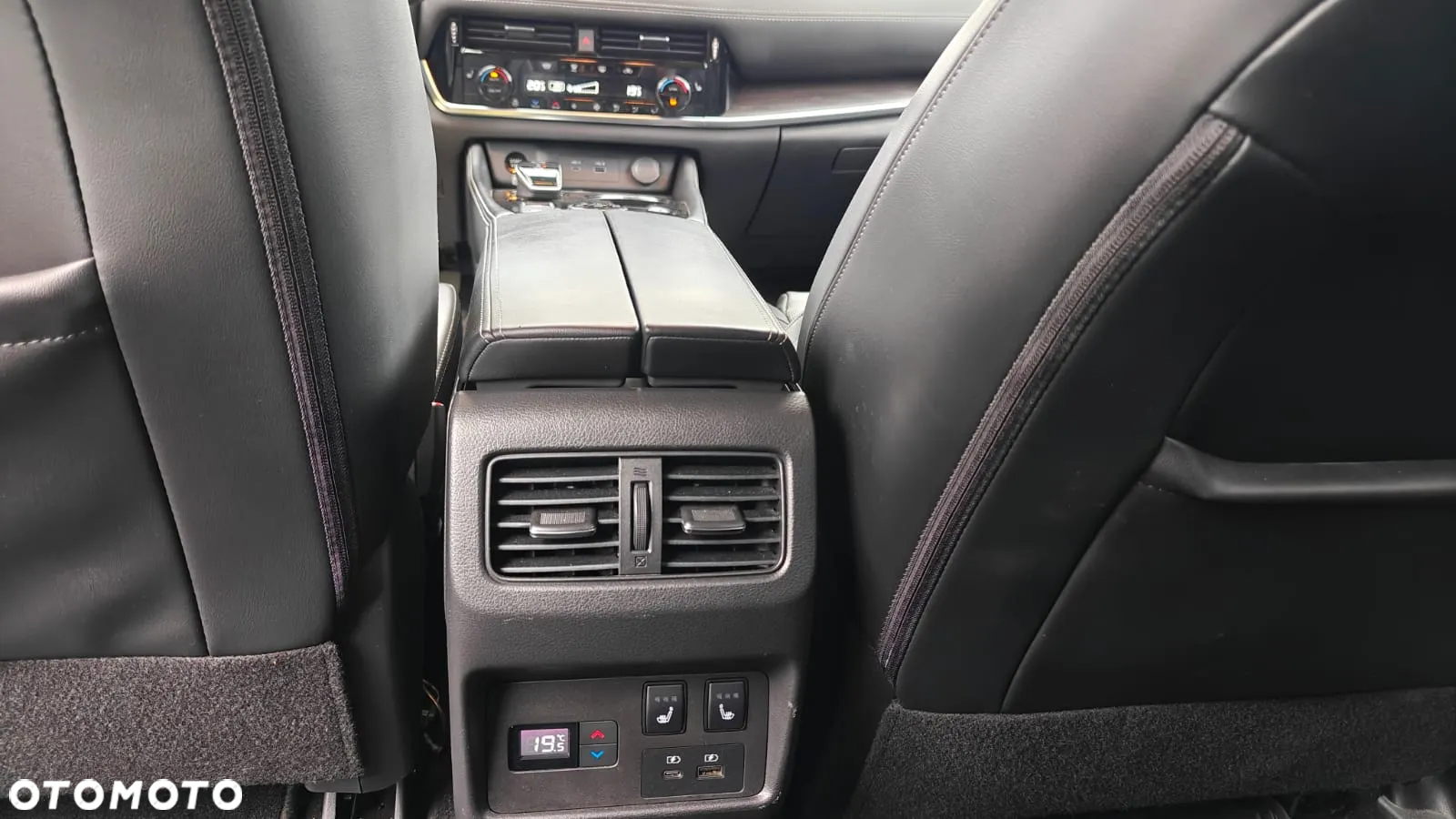 Nissan X-Trail 1.5 VC-T e-POWER Tekna e-4ORCE 7os - 19