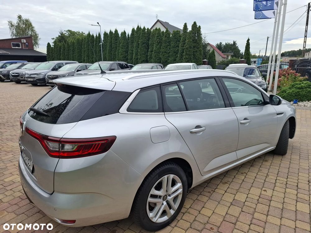 Renault Megane BLUE dCi 115 EDC LIMITED - 6