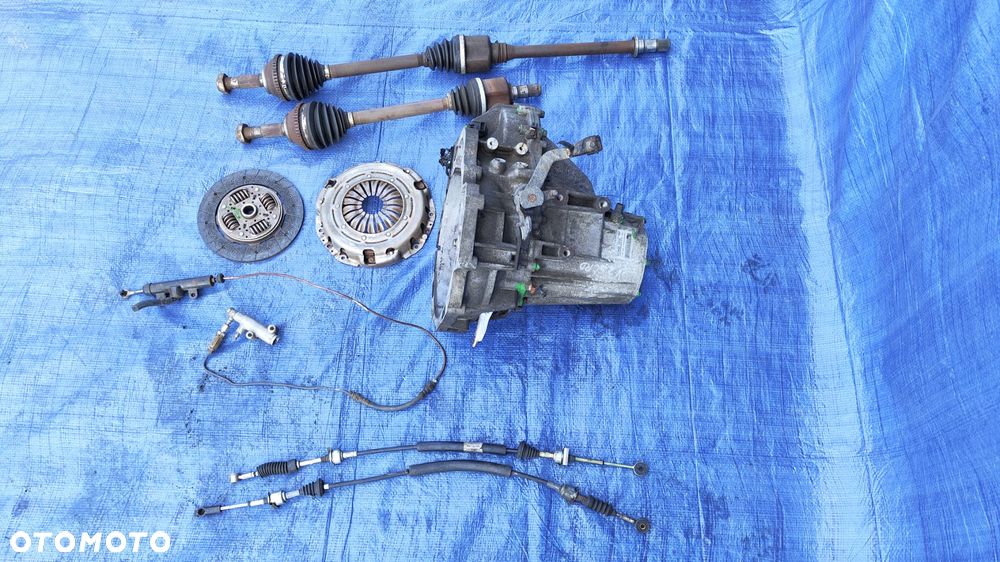 SKRZYNIA BIEGÓW MANUALNA PÓŁOŚ LEWA PRAWA SPRZĘGŁO VALEO TARCZA DOCISK POMPKA PRZEWÓD SPRZĘGŁA WYSPRZĘGLIK LINKA LINKI BIEGÓW LDV MAXUS 2.5 CRD 2.5D - 2