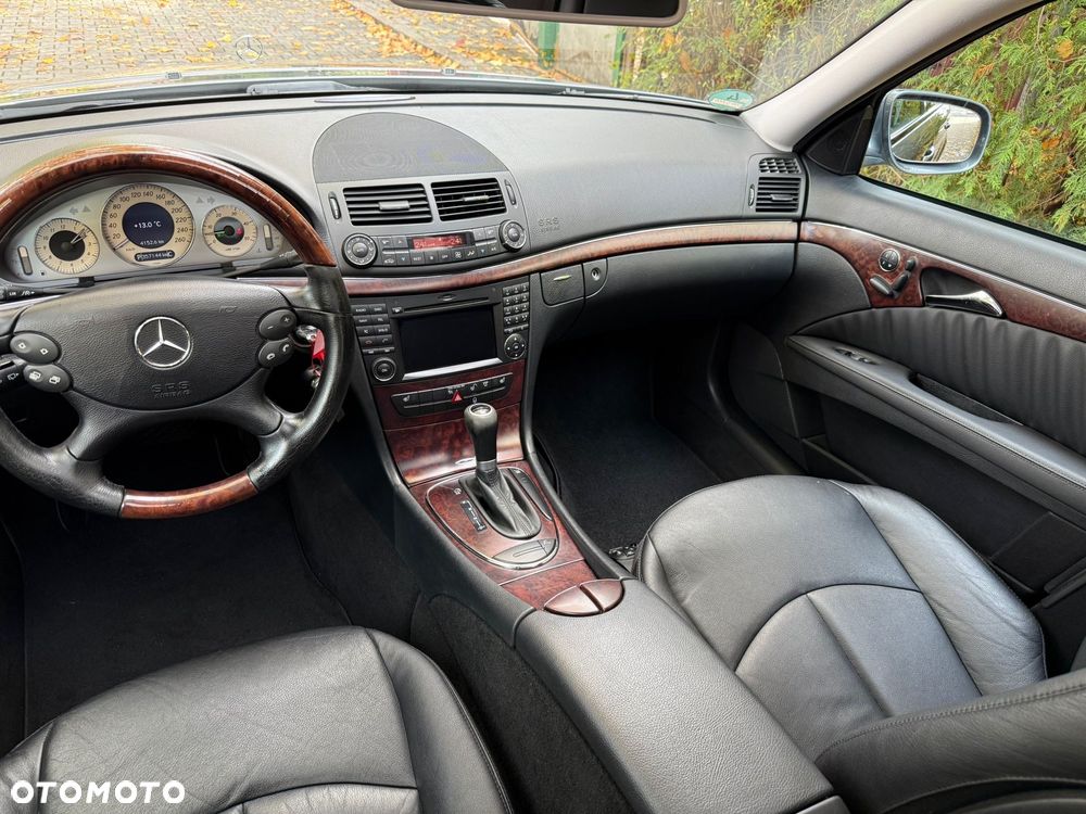 Mercedes-Benz Klasa E 280 CDI 4-Matic Avantgarde - 17