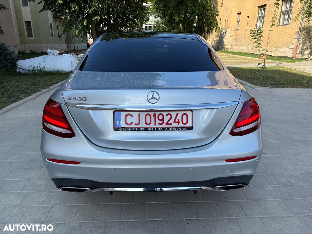 Mercedes-Benz E 300 Aut. - 4