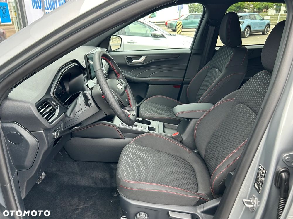 Ford Kuga 1.5 EcoBoost FWD ST-Line - 14